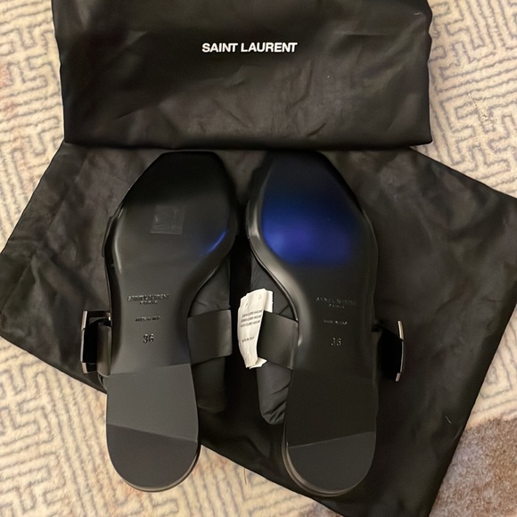 Saint Laurent Jodie Flat Leather Slide Sandals - Picture 5 of 8